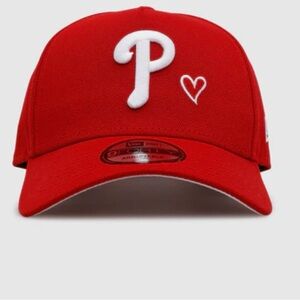 New Era Red Phillies Heart SnapBack